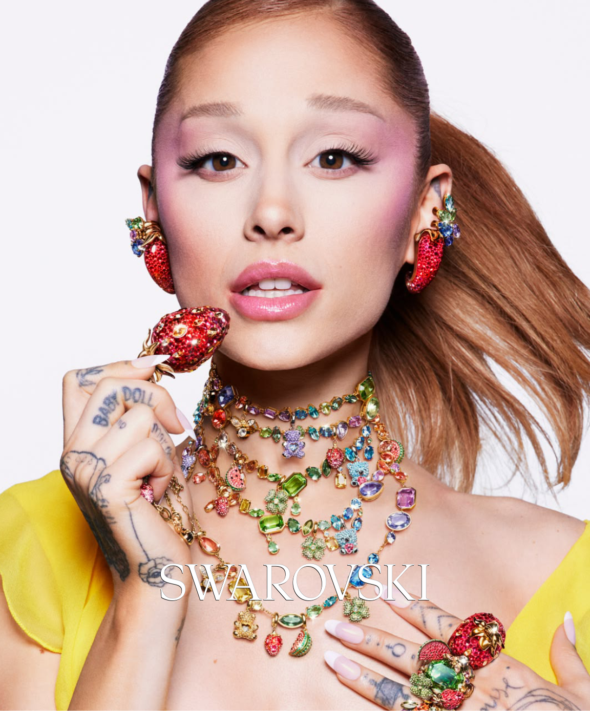 Relógio Swarovski em destaque